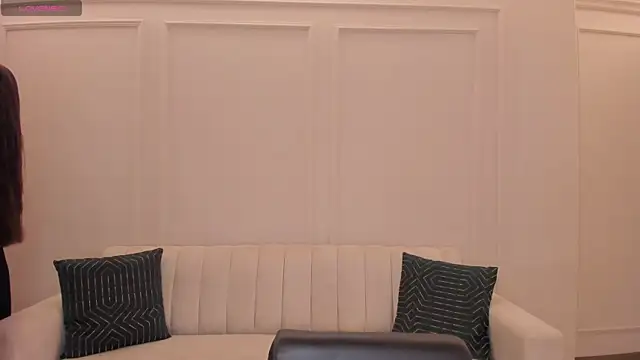 Snapshot of MaiaCollins chatting on January 2026 06:22:02 PM MaiaCollins online show from January 2026 06:22:02 PM