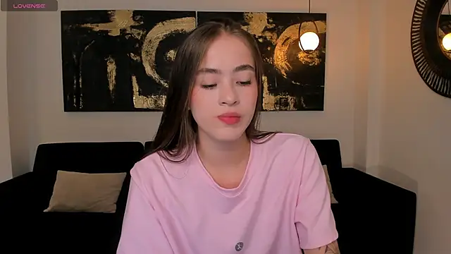 MaiaCollins online show from March 2026 11:19:01 PM