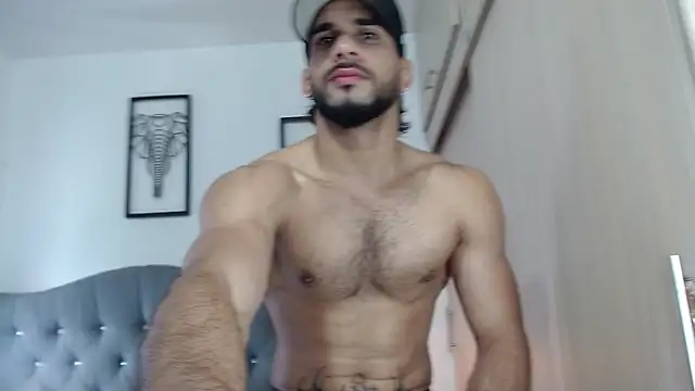 Maximiliano ford online show from March 2025 07:17:01 PM