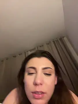 Natasha Cameron22 online show from April 2026 09:45:01 PM