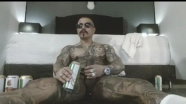 danilog515 online show from November 2025 06:12:02 AM