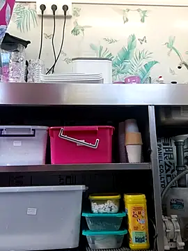 emiliemilf online show from April 2026 10:29:01 PM