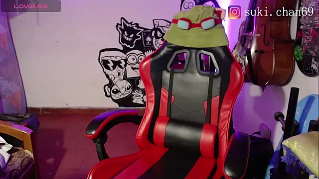 Sukychan  online show from September 2025 11:43:01 AM