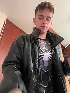 LiamWildx20 online show from March 2026 07:50:01 PM