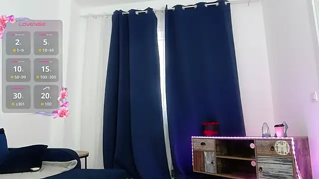 TerresaDiamond online show from November 2025 06:57:01 AM