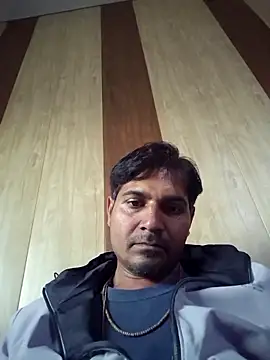 johnny8731 online show from November 2025 11:03:02 AM