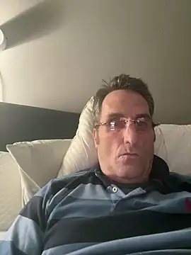 Snapshot of Bw3322 chatting on March 2026 07:08:02 AM Bw3322 online show from March 2026 07:08:02 AM