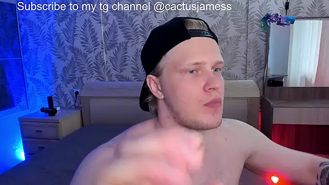 Snapshot of Cactus__James chatting on June 2026 01:19:01 AM Cactus James online show from June 2026 01:19:01 AM