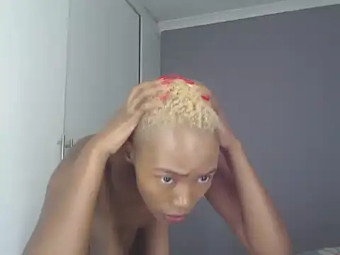 PREGGYGODESS online show from February 2026 04:55:02 AM