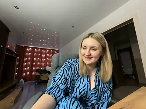 Snapshot of JudeValenti chatting on March 2025 08:08:02 PM JudeValenti online show from March 2025 08:08:02 PM