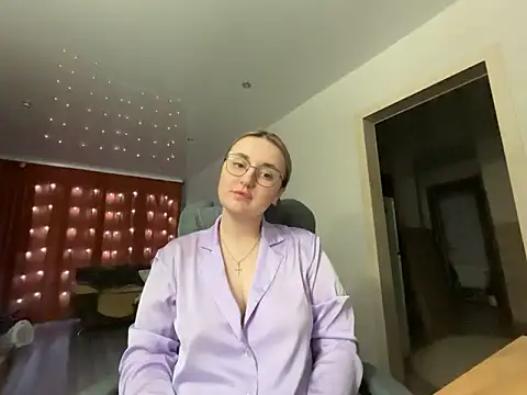 Snapshot of JudeValenti chatting on March 2025 04:29:02 PM JudeValenti online show from March 2025 04:29:02 PM