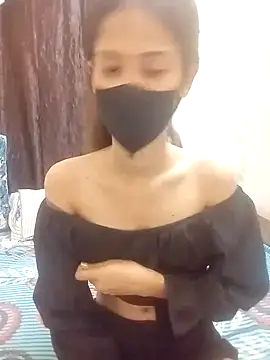 LOVE BUG1 online show from March 2025 07:17:01 PM