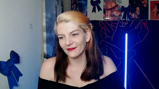 VanessaRey  online show from March 2026 06:18:02 PM