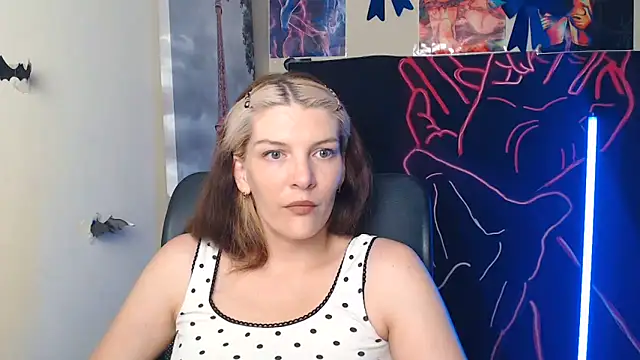 VanessaRey  online show from June 2026 06:14:02 AM