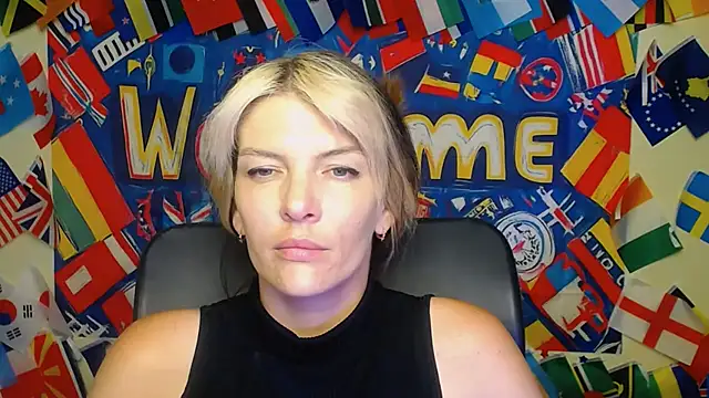Snapshot of VanessaRey_ chatting on July 2026 06:44:02 AM VanessaRey online show from July 2026 06:44:02 AM