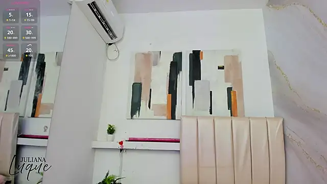 Snapshot of juliana_luque chatting on October 2025 12:03:01 PM juliana luque online show from October 2025 12:03:01 PM