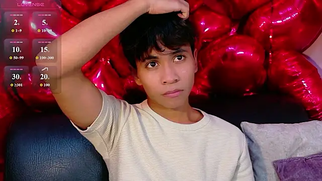 Ethan Westt online show from February 2026 08:40:02 PM