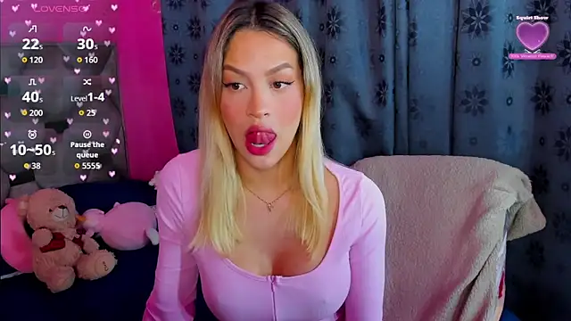 Snapshot of hanna_tss chatting on February 2026 04:08:02 AM hanna tss online show from February 2026 04:08:02 AM