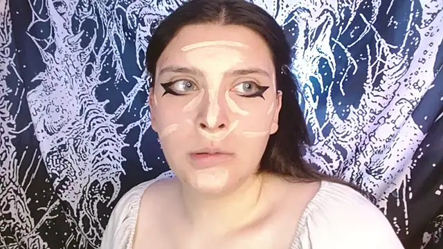 mikaskullcs online show from December 2025 09:45:02 PM