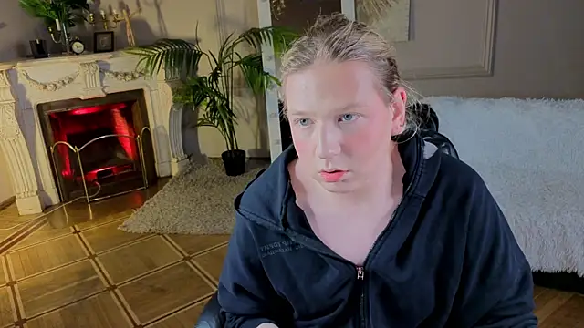 Jes Solar online show from November 2025 09:58:01 PM