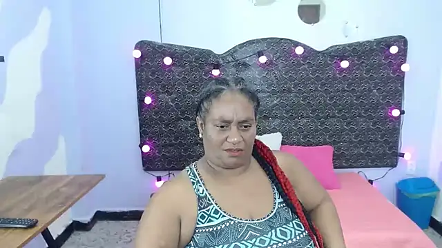 Snapshot of Sharon-stager chatting on September 2025 10:21:02 PM Sharon-stager online show from September 2025 10:21:02 PM