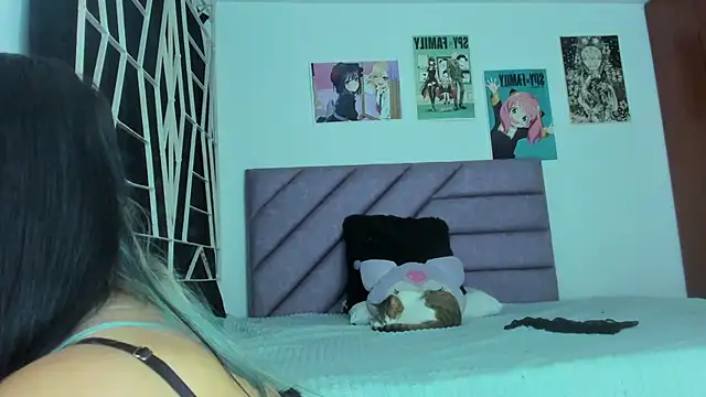 Snapshot of KARINNA__RAVEN chatting on January 2026 12:47:02 AM KARINNA RAVEN online show from January 2026 12:47:02 AM