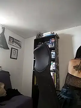 KARINNA  RAVEN online show from March 2026 08:01:02 PM