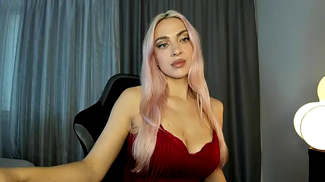  Miss Valentina  online show from October 2025 11:03:01 AM