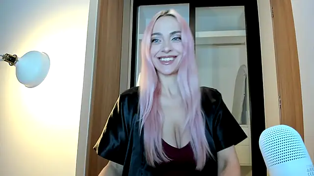  Miss Valentina  online show from November 2025 12:16:02 PM