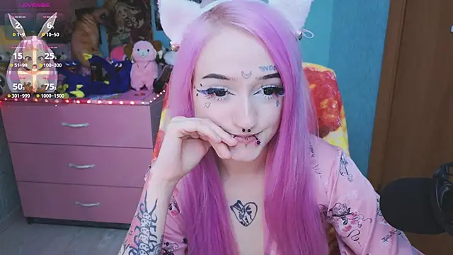 Manuela unicorn online show from September 2025 05:41:01 AM