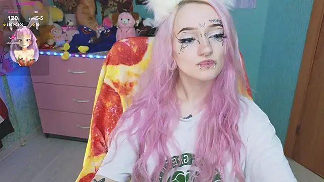 Manuela unicorn online show from October 2025 08:29:02 PM