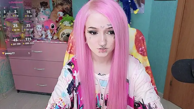 Manuela unicorn online show from December 2025 08:15:01 PM