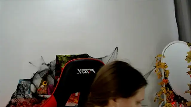 Lucky Lana online show from October 2025 02:25:02 AM