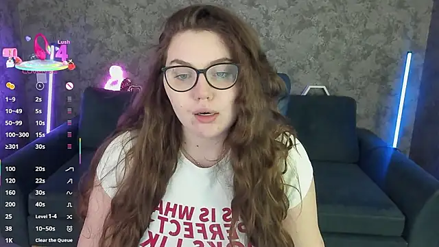 LuxSopphia online show from February 2026 08:59:02 AM