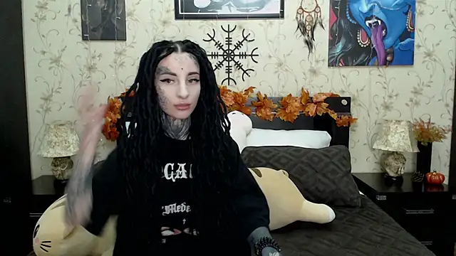 Velvetbat online show from October 2025 07:45:01 AM