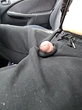 evi42 online show from April 2026 10:13:01 AM