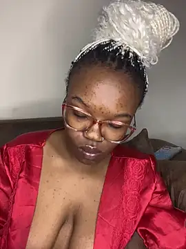 YummyMelanin117 online show from April 2026 11:40:02 PM