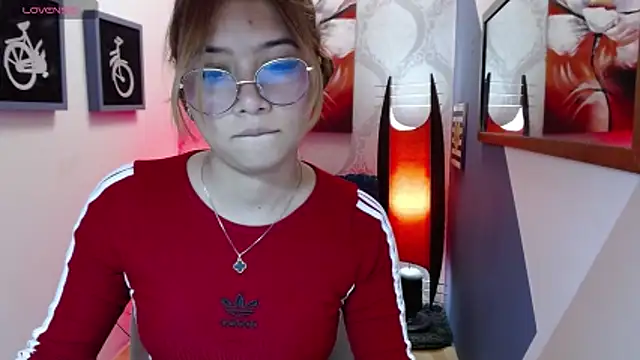 Fiorellaa delsd online show from November 2025 03:56:02 PM