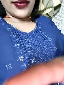 Snapshot of Eshwari_Chopra chatting on May 2026 05:07:02 PM Eshwari Chopra online show from May 2026 05:07:02 PM