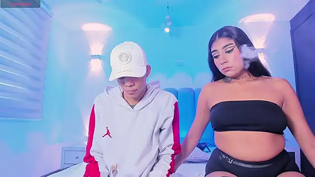 Snapshot of candyandmarilyn chatting on September 2025 08:45:01 PM candyandmarilyn online show from September 2025 08:45:01 PM