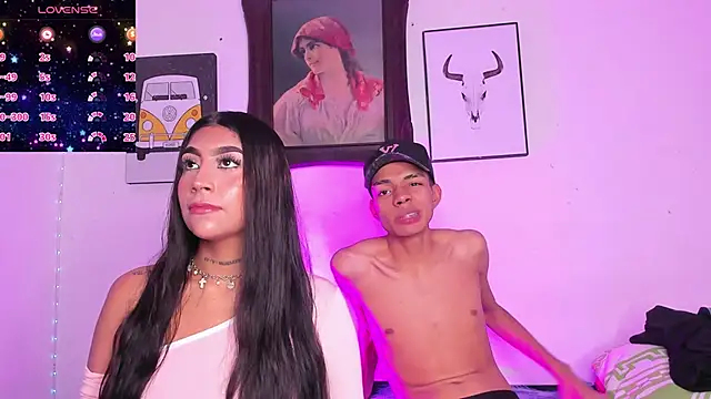 Snapshot of candyandmarilyn chatting on February 2026 10:27:01 PM candyandmarilyn online show from February 2026 10:27:01 PM