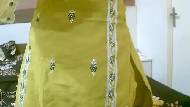 Snapshot of ragini_m_m_s chatting on September 2025 02:57:02 AM ragini m m s online show from September 2025 02:57:02 AM