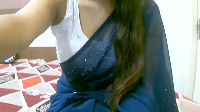 Snapshot of ragini_m_m_s chatting on October 2025 03:10:02 AM ragini m m s online show from October 2025 03:10:02 AM