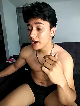 THE LITTLE LIAM online show from October 2025 01:12:02 PM