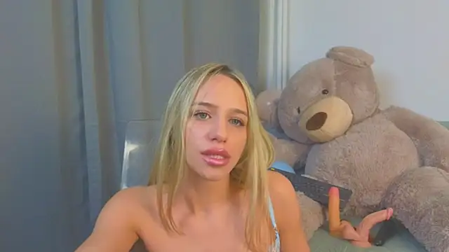 MellisaKim online show from December 2025 10:59:02 PM