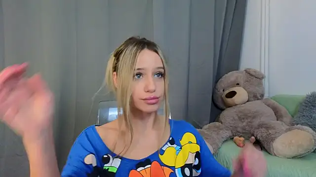 Snapshot of MellisaKim chatting on February 2026 06:56:02 PM MellisaKim online show from February 2026 06:56:02 PM