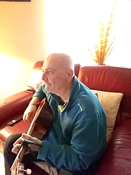 Snapshot of Alexis_Bull chatting on November 2025 02:10:02 PM Alexis Bull online show from November 2025 02:10:02 PM