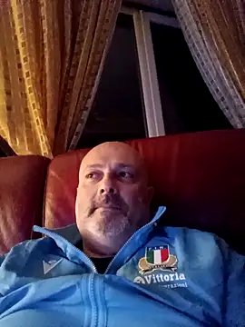 Alexis Bull online show from April 2026 11:08:02 PM