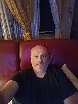 Snapshot of Alexis_Bull chatting on June 2026 10:25:01 PM Alexis Bull online show from June 2026 10:25:01 PM