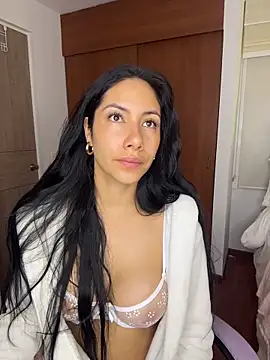 ArianaReynoldss online show from February 2026 10:11:01 AM